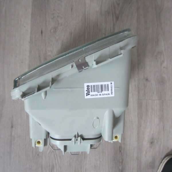 Faro sinistro Volkswagen LT 1996-2006 Valeo 2D1941015A - immagine 2