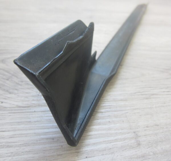 Rivestimento binario destro sedile Volkswagen Golf - immagine 5
