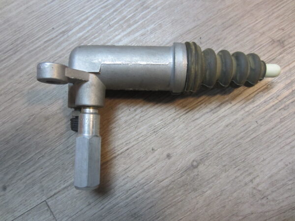 Cilindretto ripetitore frizione Audi A6 A4 Passat