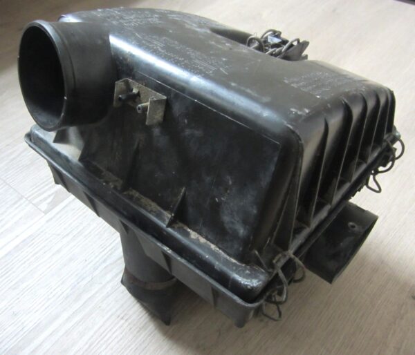 Scatola filtro aria Volkswagen T3 1.9 DG - immagine 10