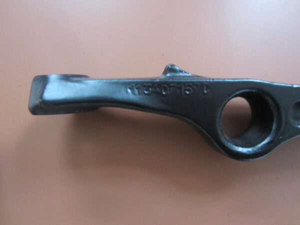 Braccio oscillante Volkswagen Maggiolone 70-73 in ghisa - immagine 3