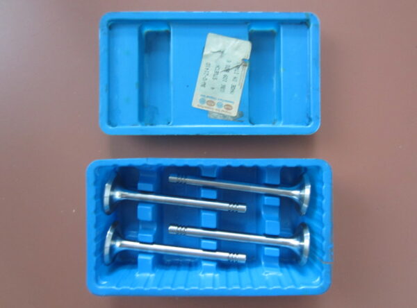 Valvole aspirazione Volkswagen Golf Polo set da 4 originale 036109601E