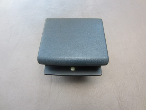 Posacenere posteriore Volkswagen Passat B3 - immagine 3