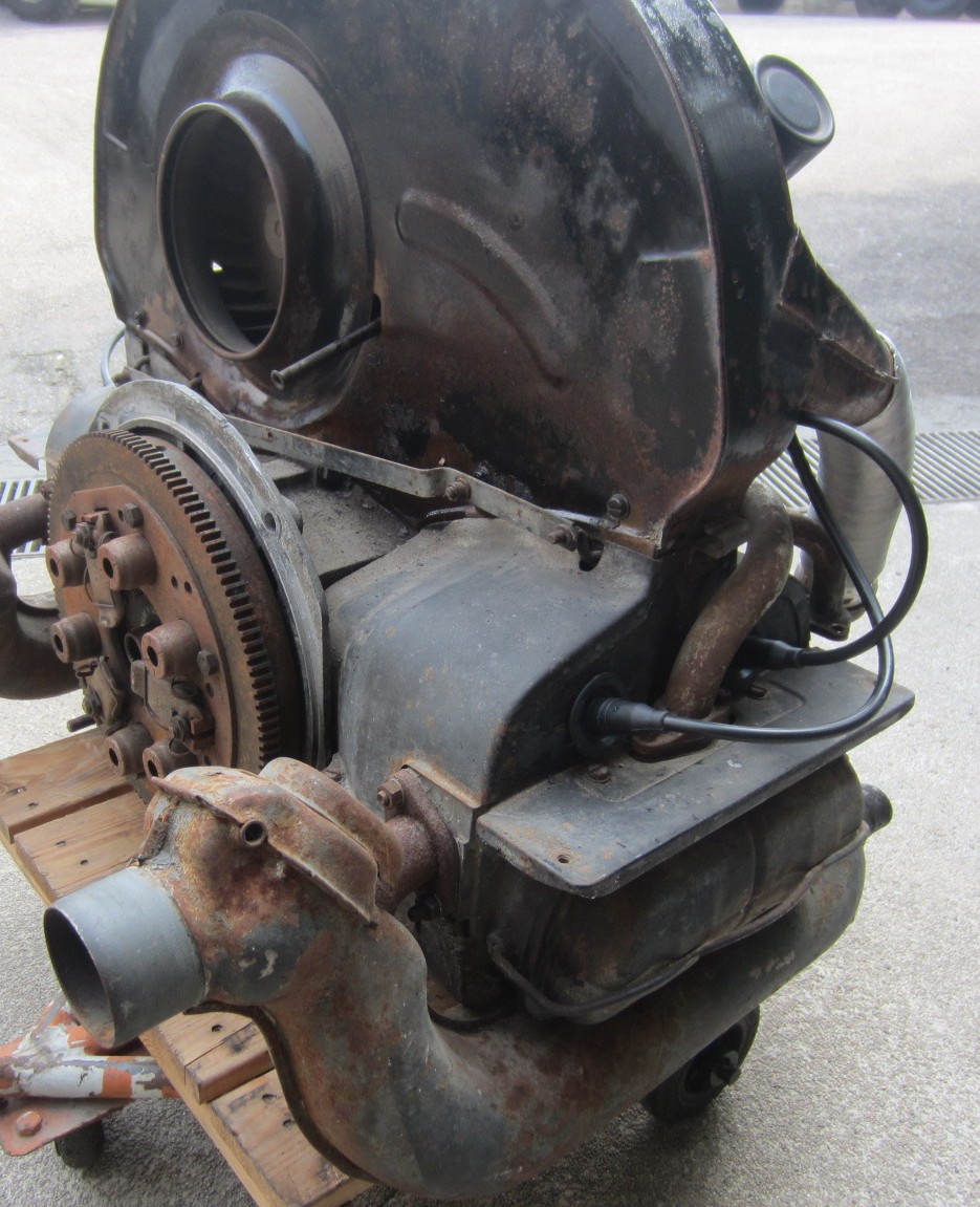Motore Volkswagen Maggiolino 1200 con alternatore - immagine 5