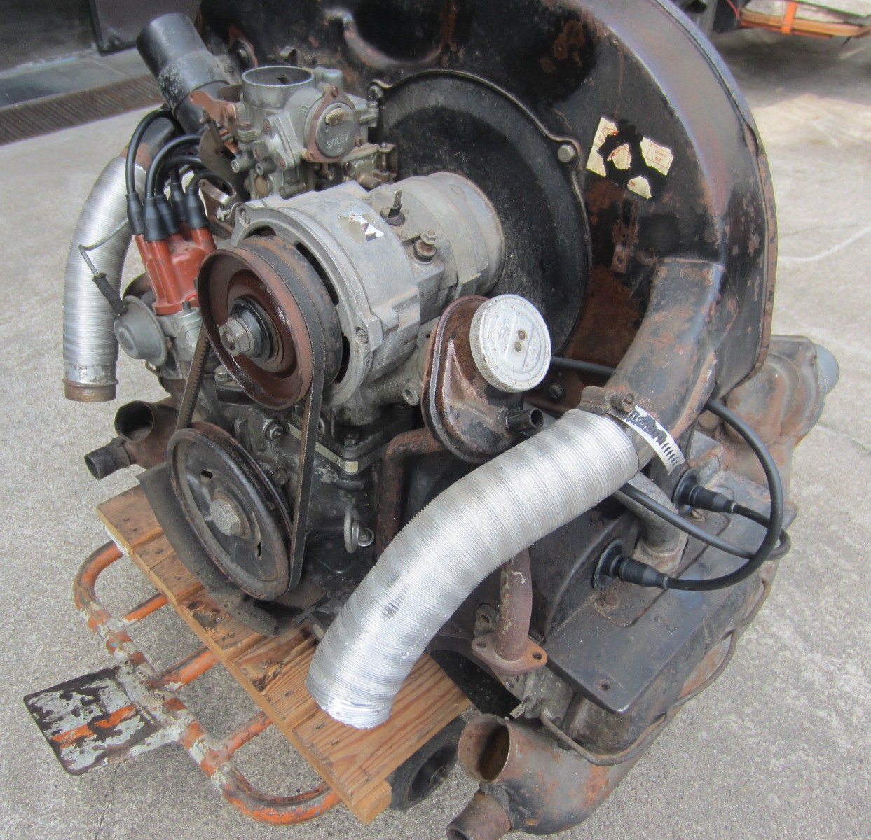 Motore Volkswagen Maggiolino 1200 con alternatore - immagine 3